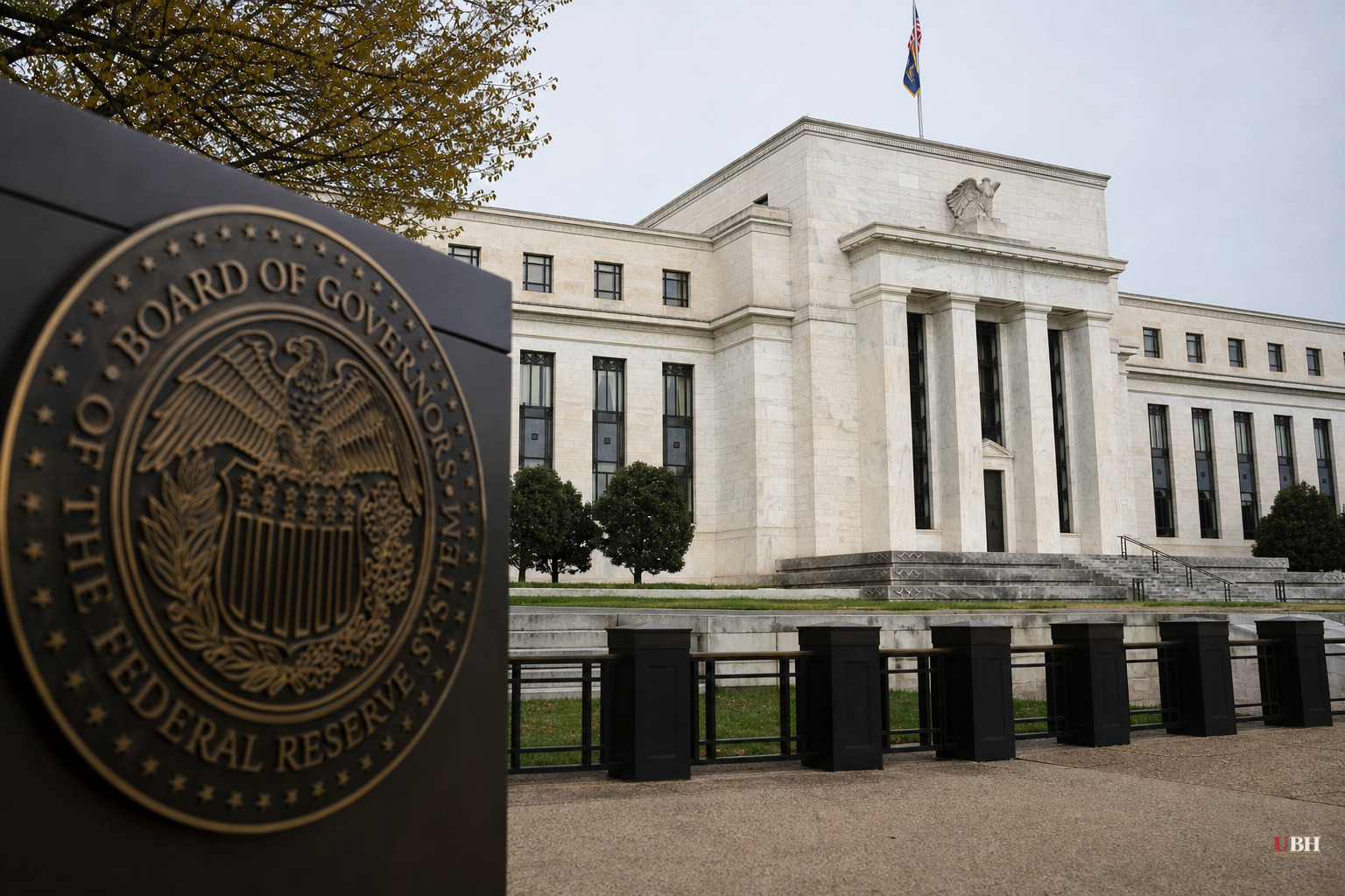 10-Year Treasury Yield Tops 4.7%, Higher Than When Trump Took Office. Rate Cut Promise Nowhere in Sight