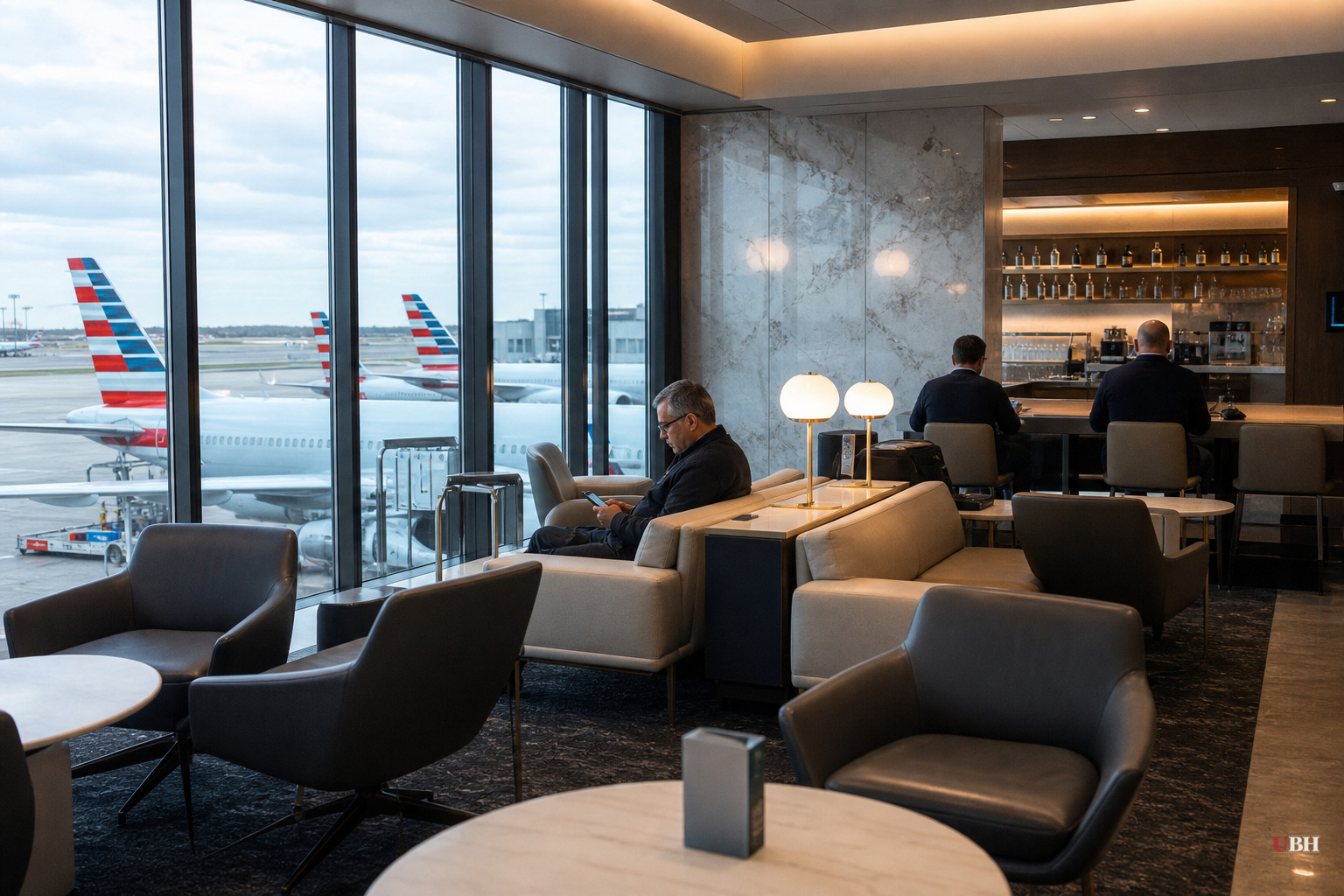 American Airlines CEO Robert Isom Admits $3 Billion Profit Gap With Rivals, Bets on Luxury Lounges and Loyalty Program