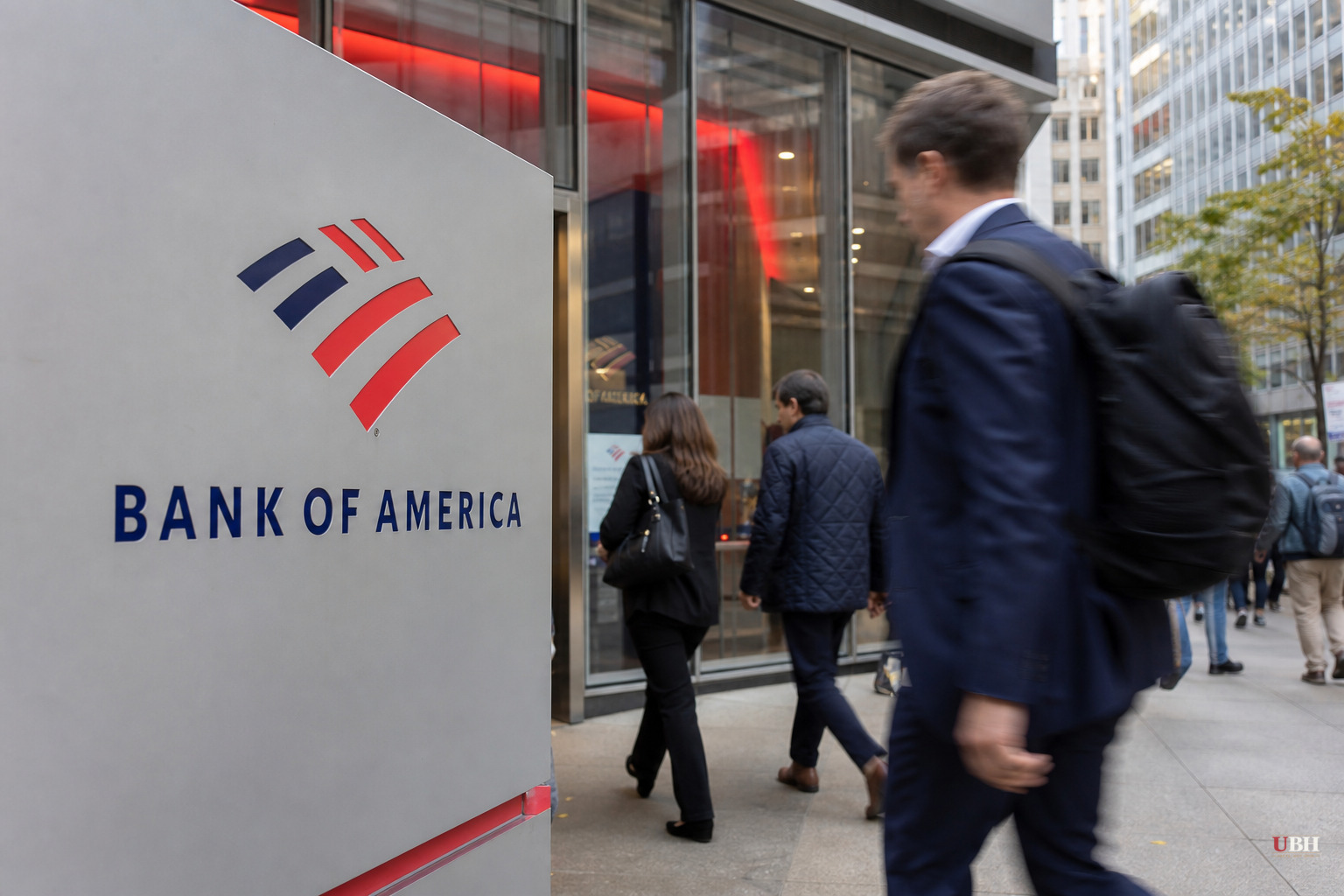 Bank of America Calls It 'The Great Convergence': Rich-Poor Spending Gap Narrows Further, Not Everyone's Buying It