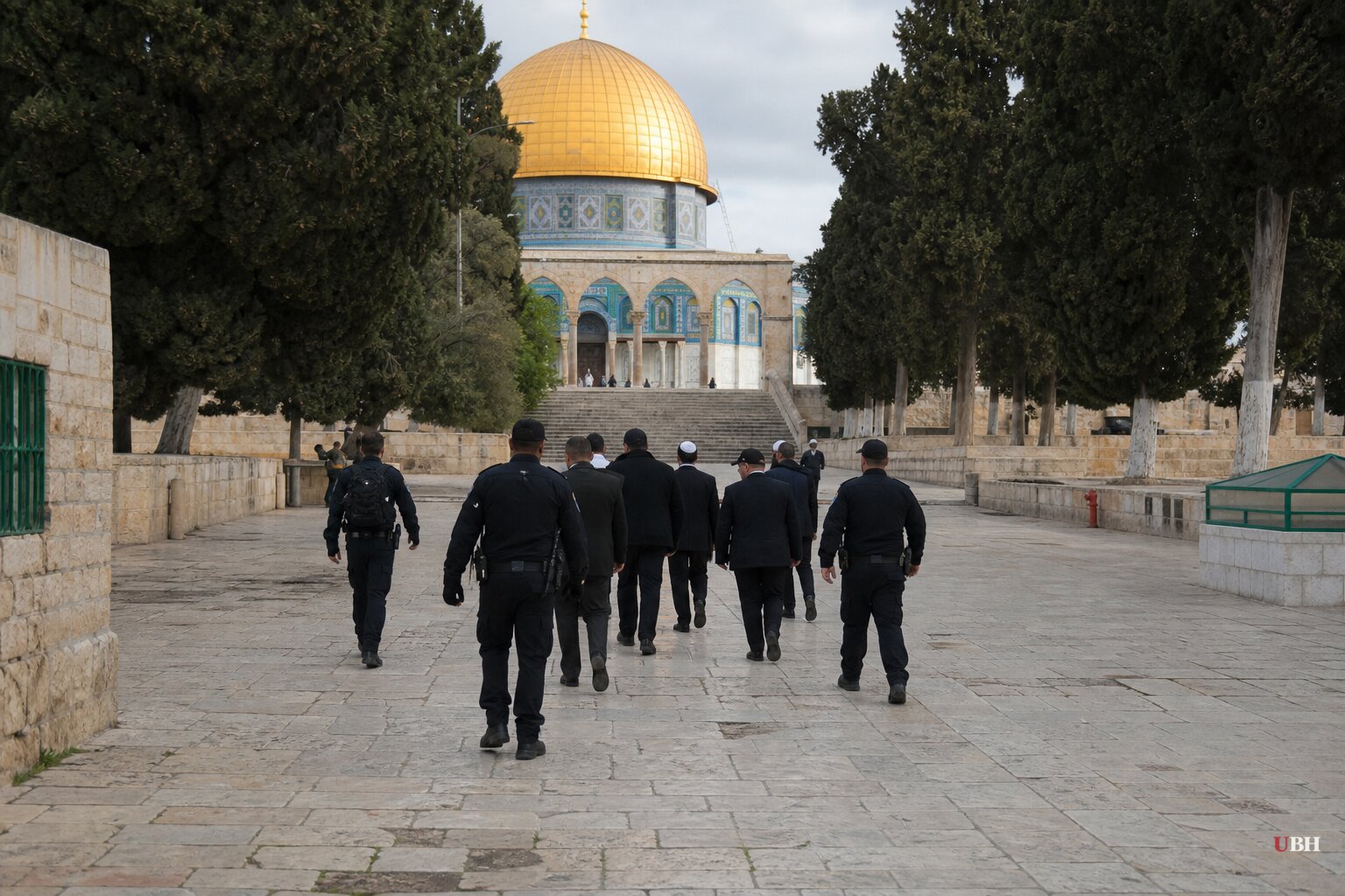 Ben-Gvir Enters Al-Aqsa Mosque Compound Under Police Escort, Seven Weeks Before Israeli Elections