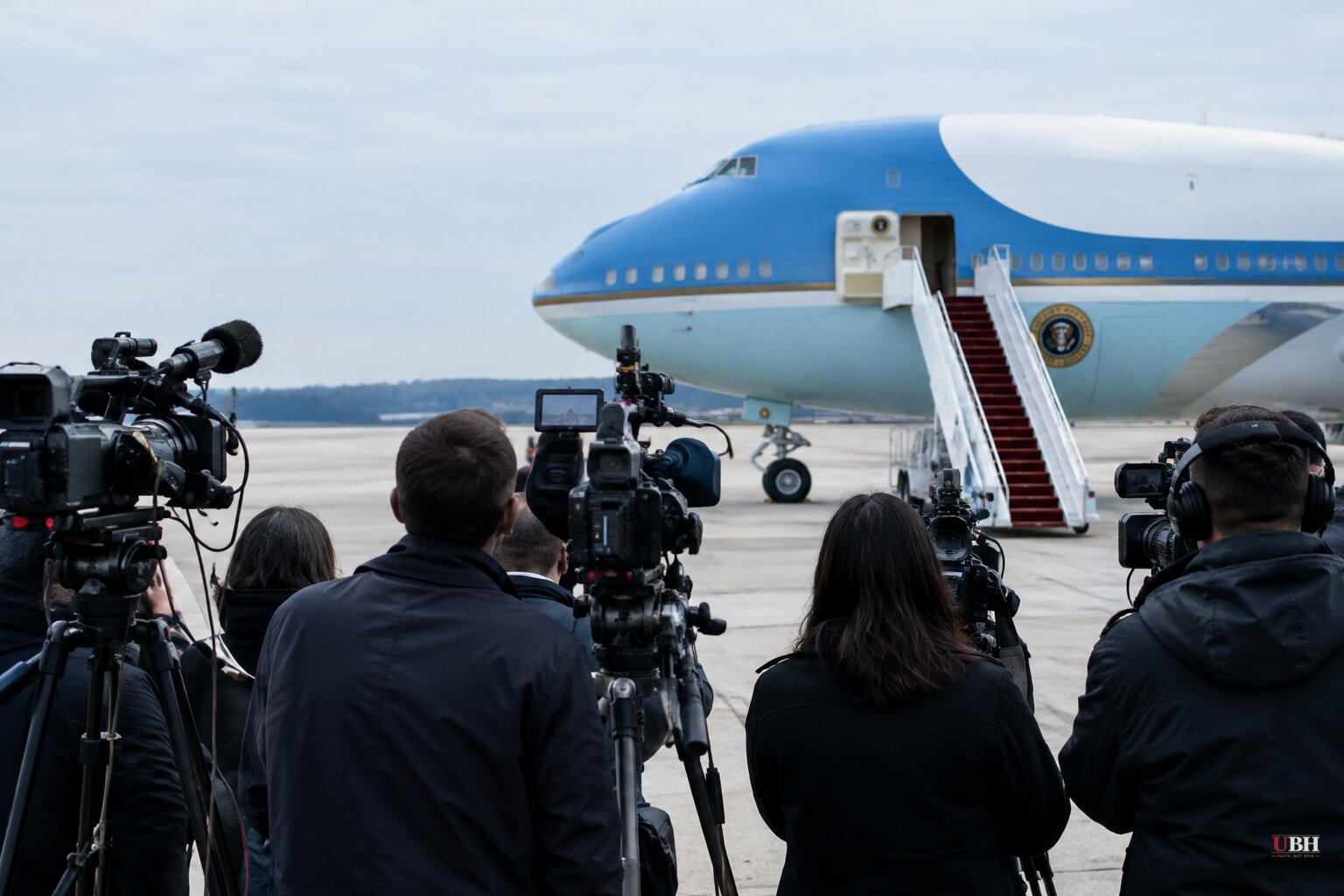 CNN, MS NOW and Politico Ask Judge to Make Press Access Order Permanent, Say White House Still Keeps Them Off Air Force One