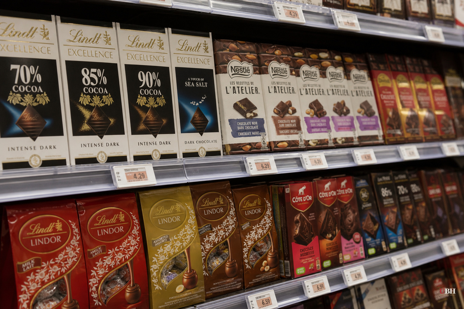 Cocoa Prices Fall 34% From Record High. Chocolate Prices Aren't Following.