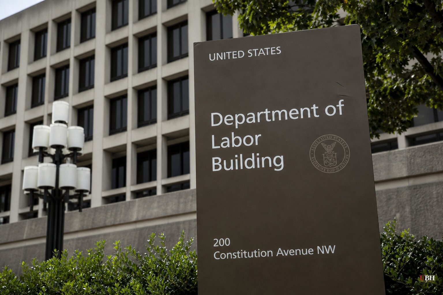 Cognizant's Green-Card Filings Suspended by Labor Department Amid Fraud Investigation