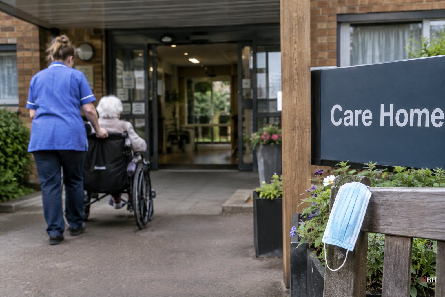 Covid inquiry finds Hancock's 'protective ring' around care homes was 'unfounded' as report cites 43,000 care home deaths