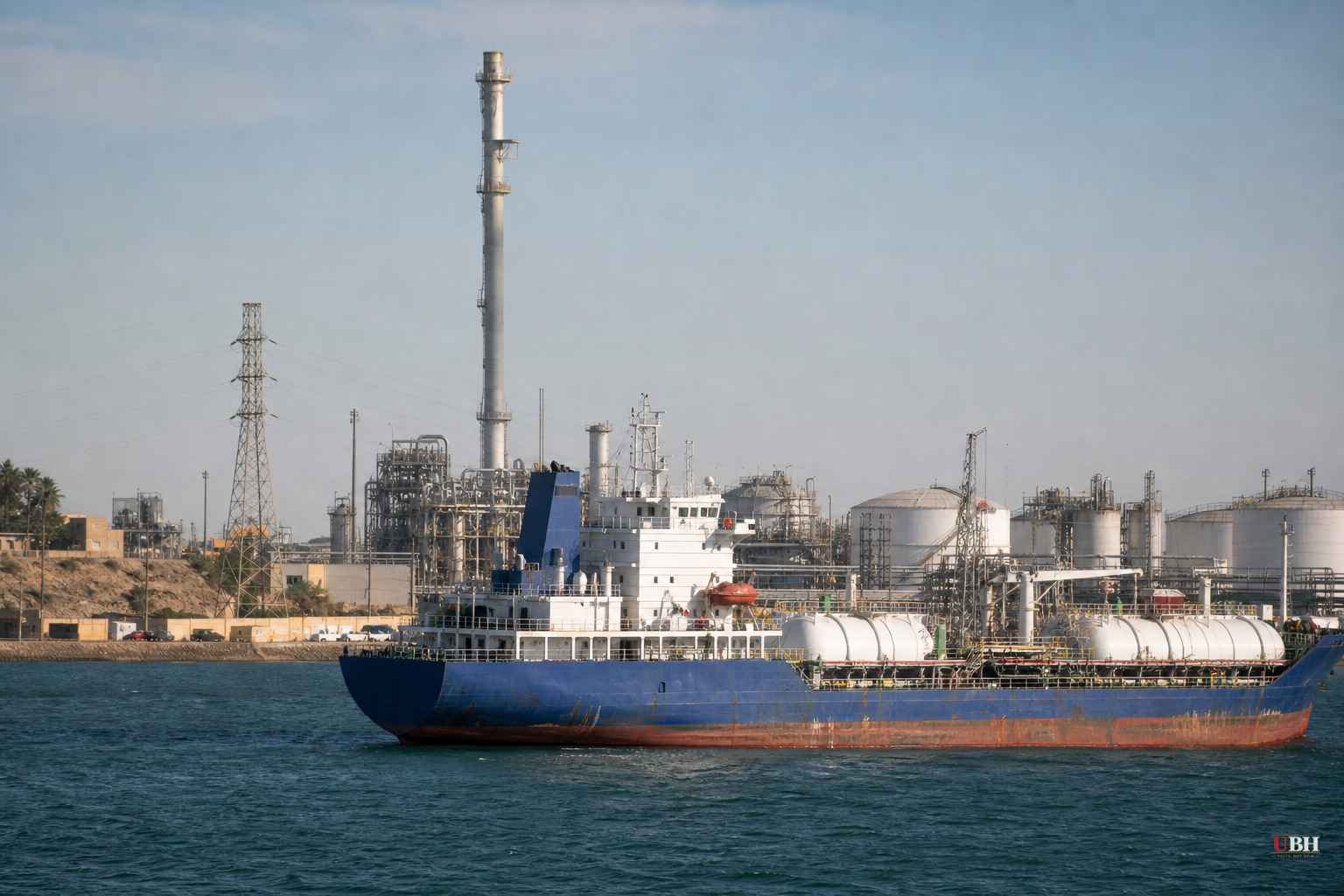 Drone Strike Hits Egyptian Port Near Suez Canal as US-Iran War Widens