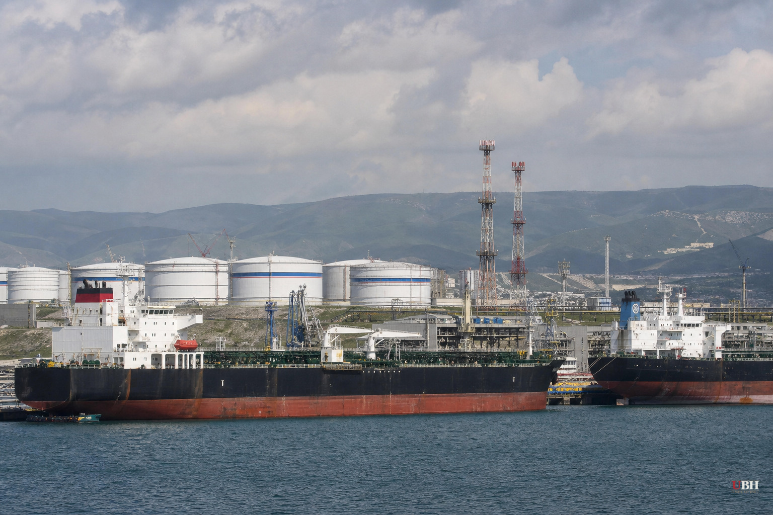 Drone Strikes Halt Oil Loading at Russia's Novorossiysk Terminal, Threatening Kazakh Crude Exports