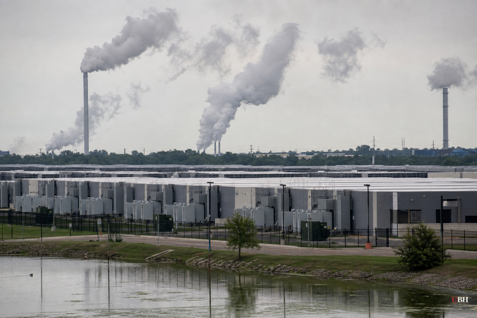 Elon Musk's xAI Scores Dirtiest Among Eight Major AI Companies on New Emissions Tracker