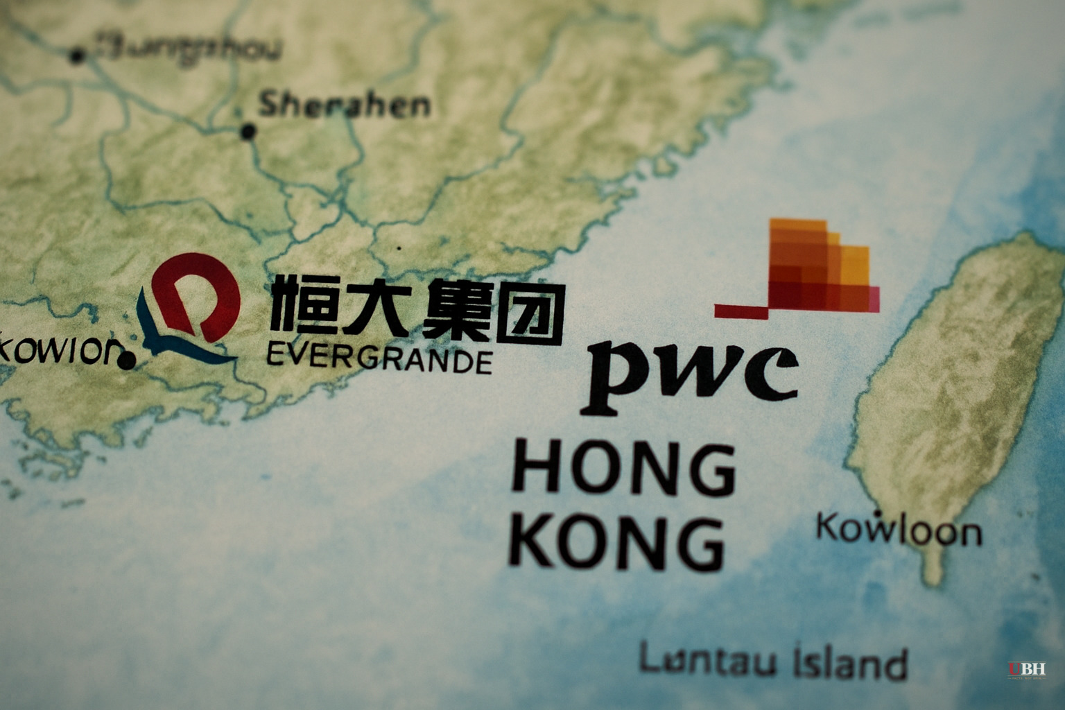 Evergrande Liquidators Sue to Block HK$1 Billion PwC Settlement, Say Creditors Got Shortchanged