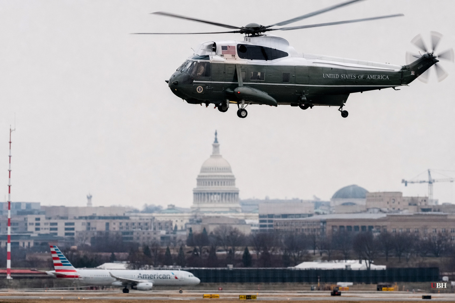 FAA Reviews Marine One Airspace Incident After Controllers Failed to Halt Reagan National Traffic