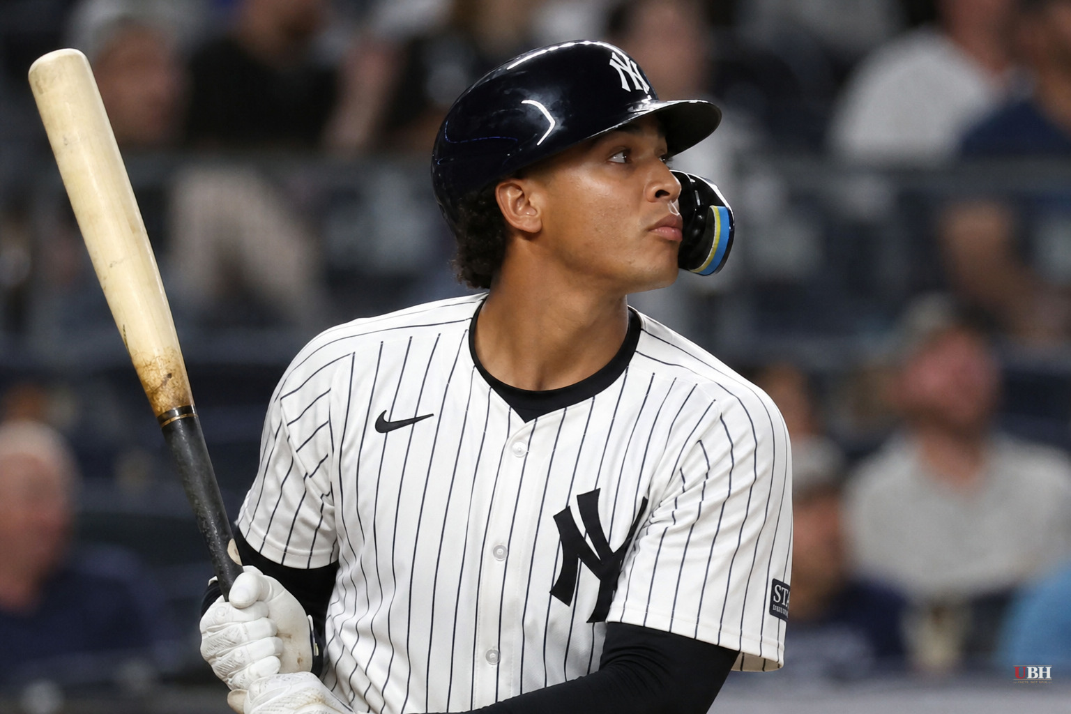 George Lombard Jr. Homers in Yankees Debut as Volpe and Dominguez Get Sent Down