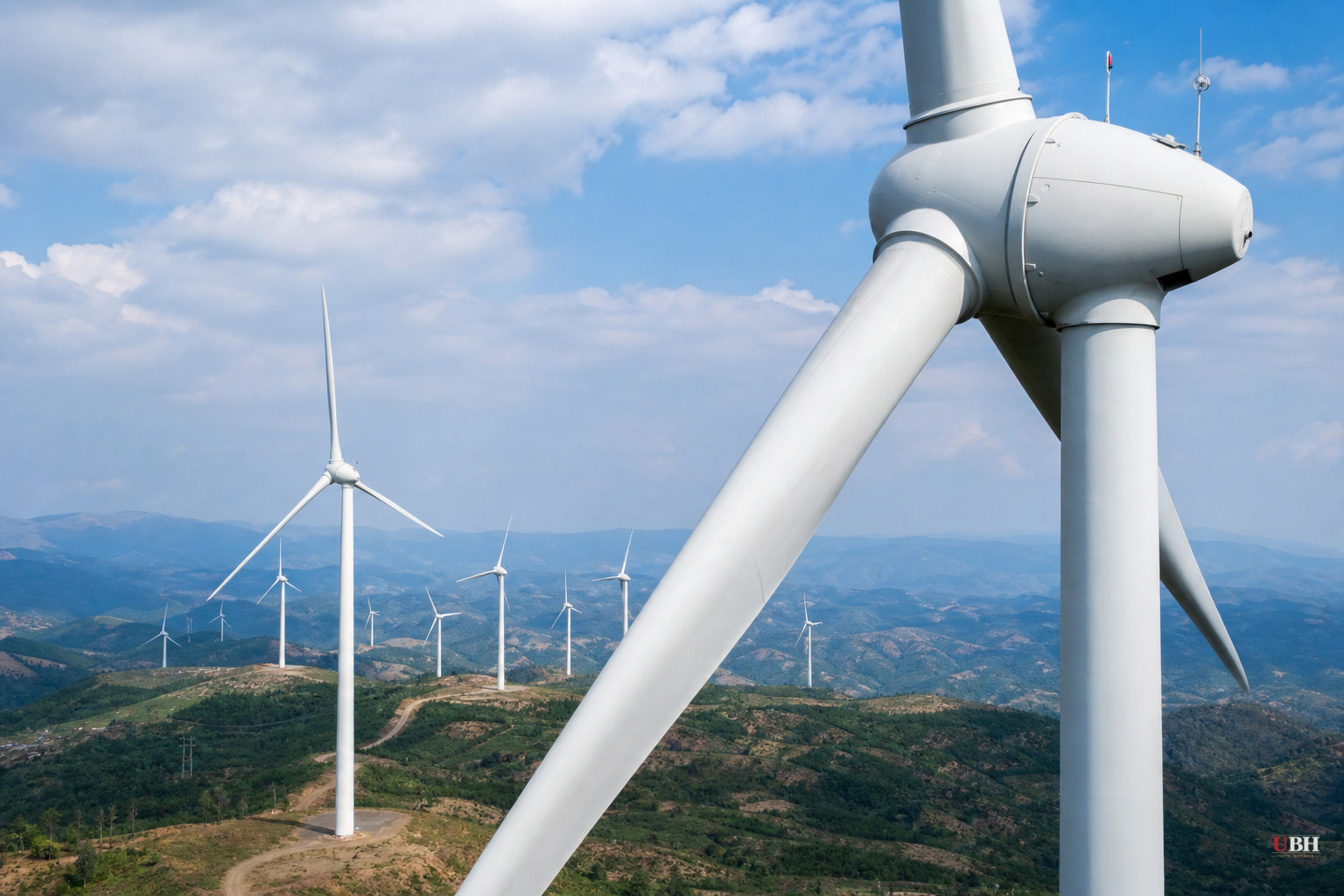 Global Wind Additions Set to Fall 6% in 2026 After Record 2025, Wood Mackenzie Says