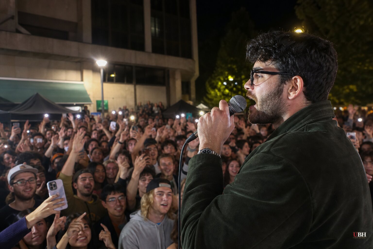 Hasan Piker Leads Cheering Crowd in Mocking Song About Charlie Kirk's Assassination