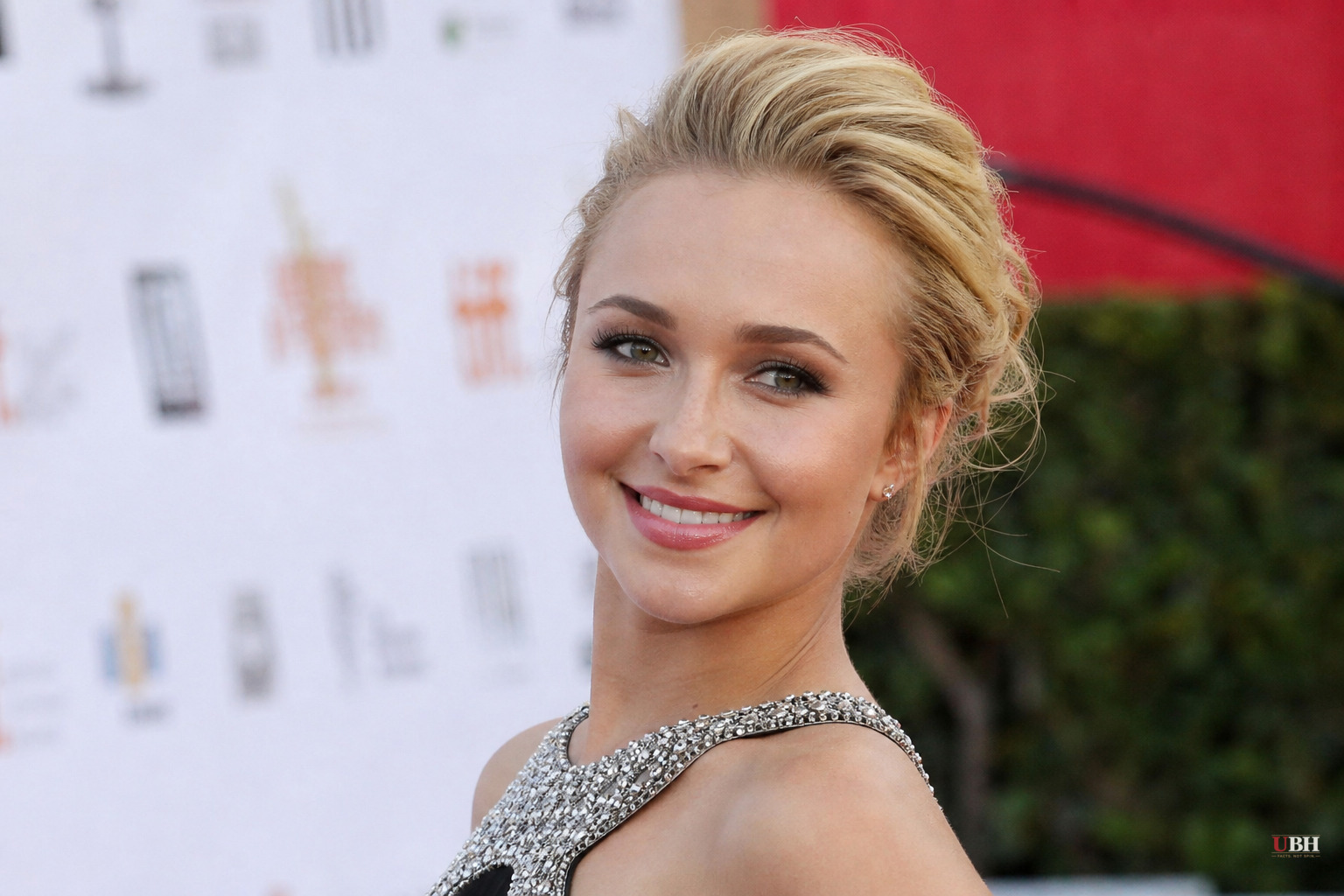 Hayden Panettiere Dead at 36, Cause of Death Still Pending After Autopsy Finds No Trauma