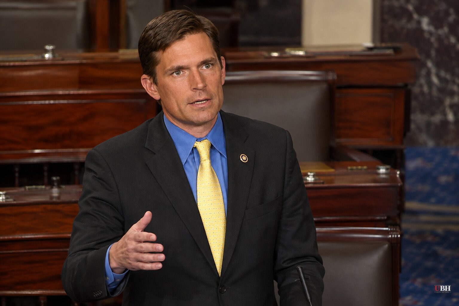 Heinrich Blocks Senate Fast-Track of Data Center Power-Cost Bill as Washington Splits Over How to Police AI