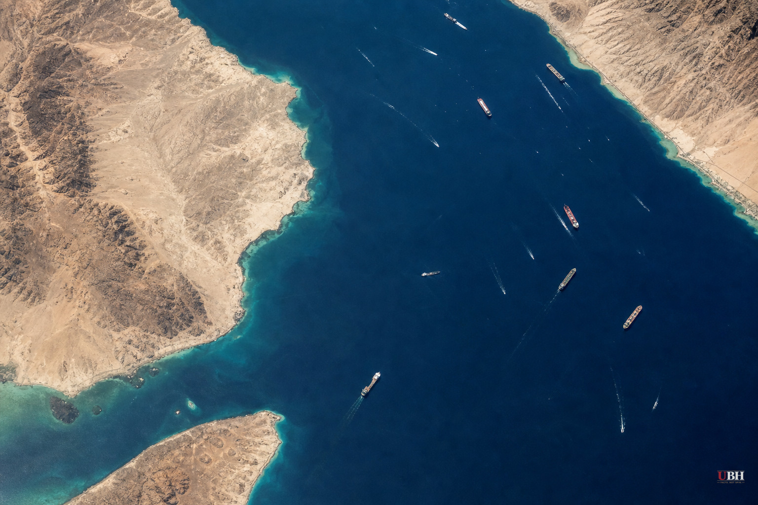 Houthis Blockade Saudi Oil Tankers But Wave Chinese Ships Through