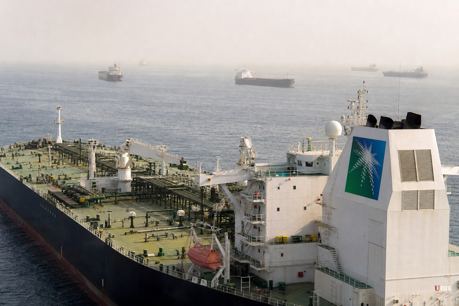 Iran Holds Hormuz Talks With Saudi Arabia and Oman as Houthis Hit Aramco Facilities