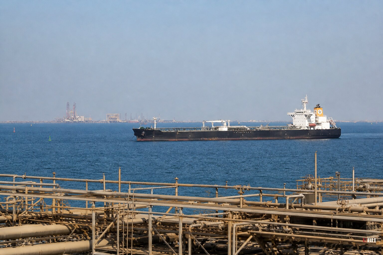 Iranian Tanker Hit Near Kharg Island as Trump Threatens Strike on Iran's 'Pickaxe Mountain' Site