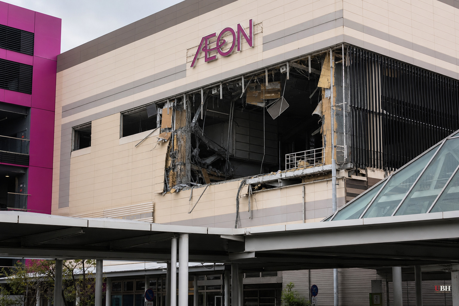 Japan Quake Killed 13. A Gas Explosion 80 Minutes Later Killed More at a Kumamoto Mall