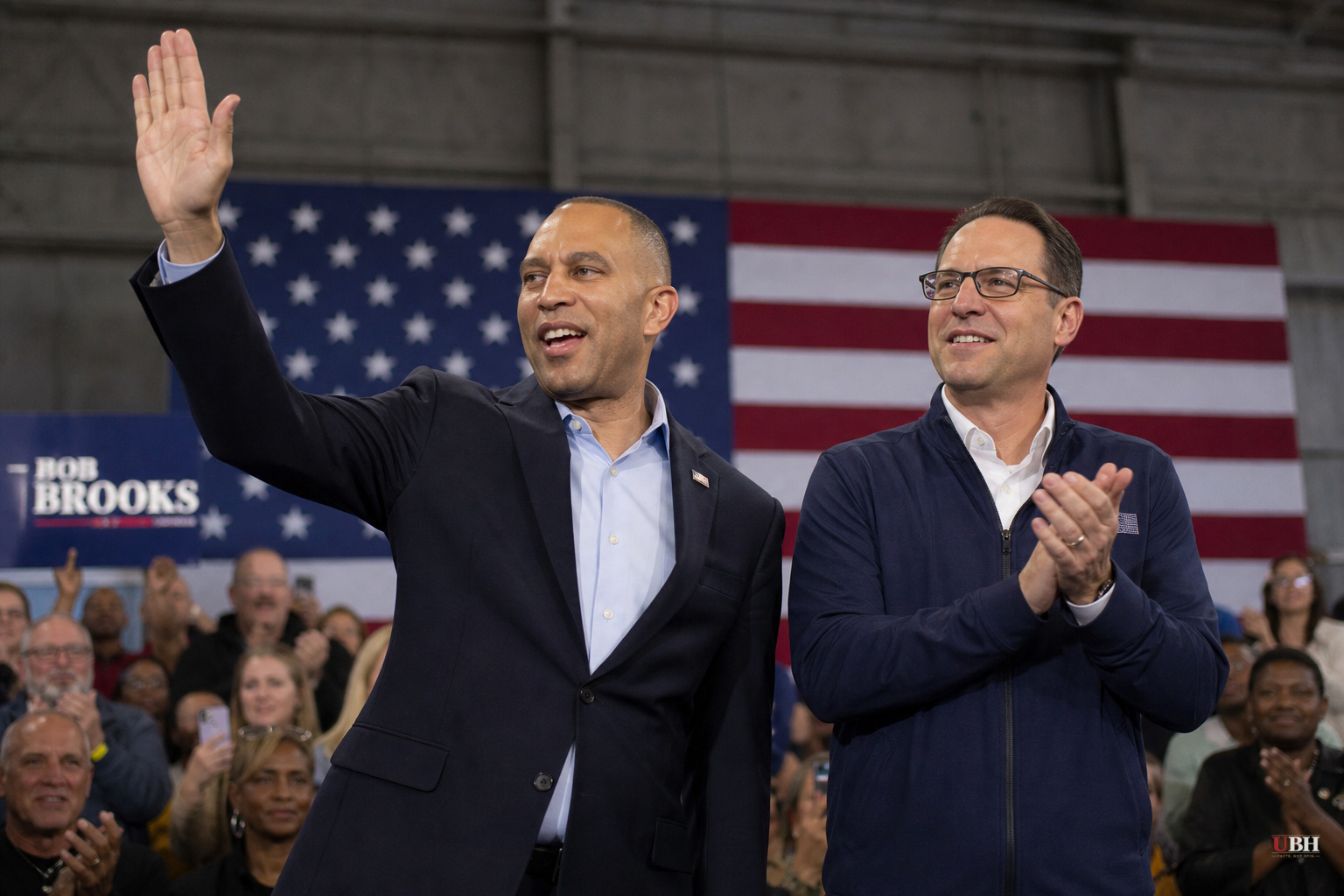 Jeffries Launches 'Affordable America' Midterm Push 100 Days Out, Standing With Shapiro in Pennsylvania