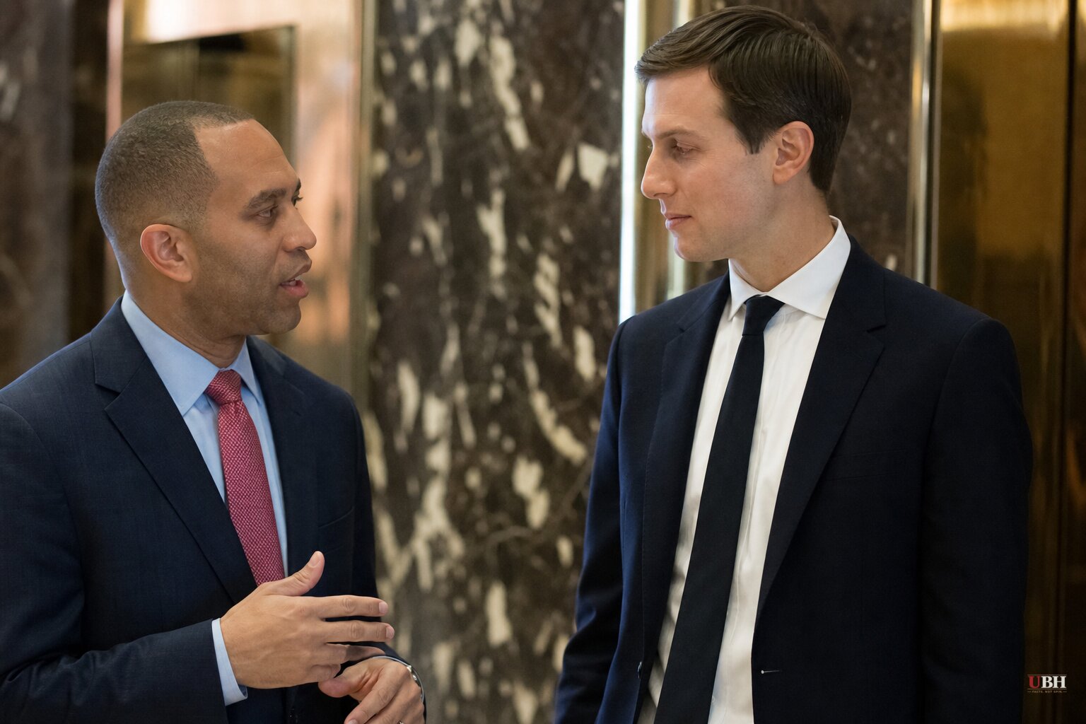 Jeffries Met Privately With Kushner While Democrats Fight Their Own Socialist Wing
