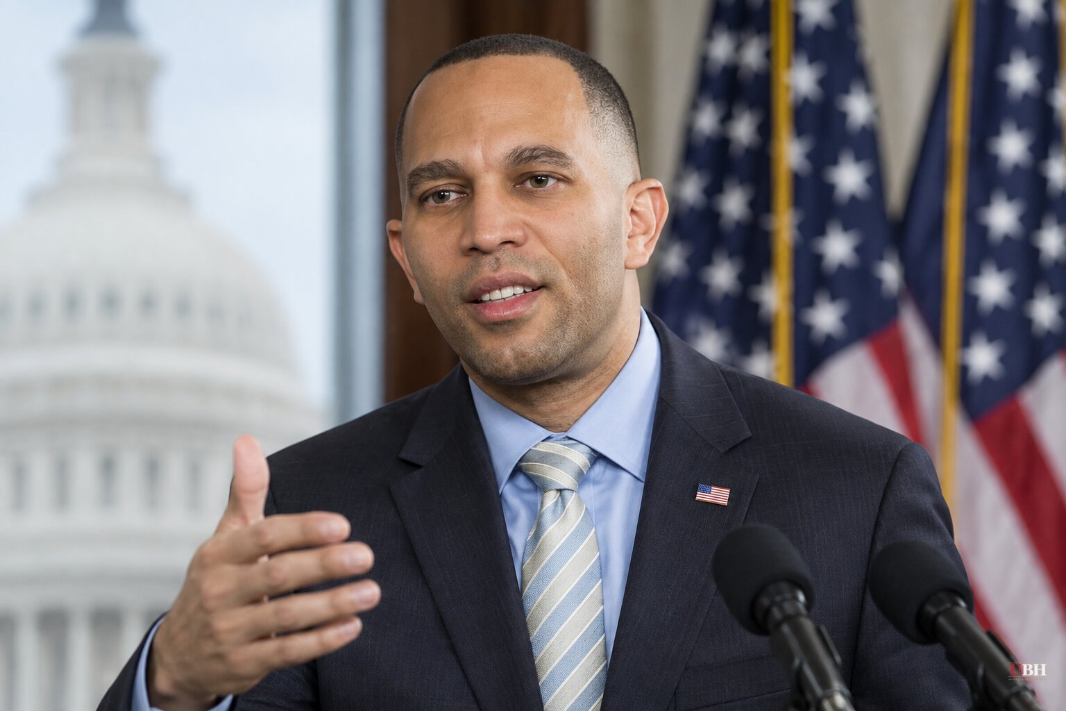 Jeffries Won't Rule Out Impeaching Trump if Democrats Retake the House