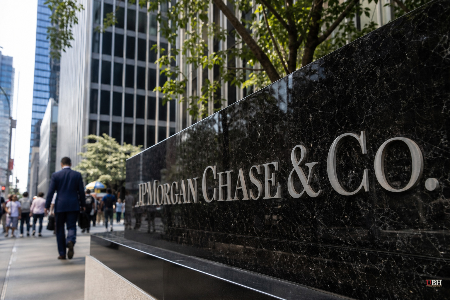 JPMorgan Closes In on 1 Trillion Dollar Market Value, Wells Fargo Says 2 Trillion Is Next