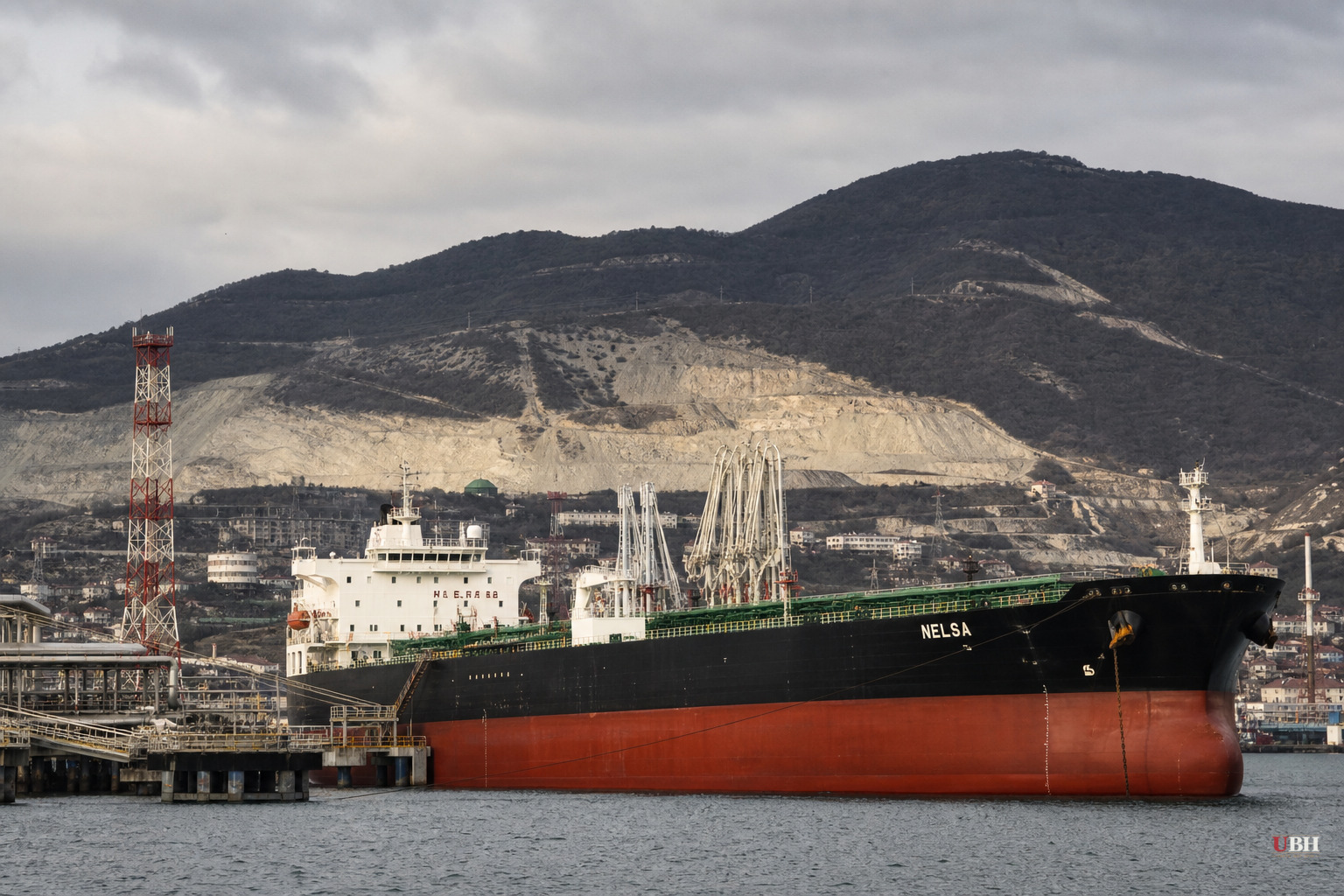 Kazakhstan's Main Oil Export Route Shut Down Twice in a Week After Drone Strikes Hit Tankers Near Novorossiysk