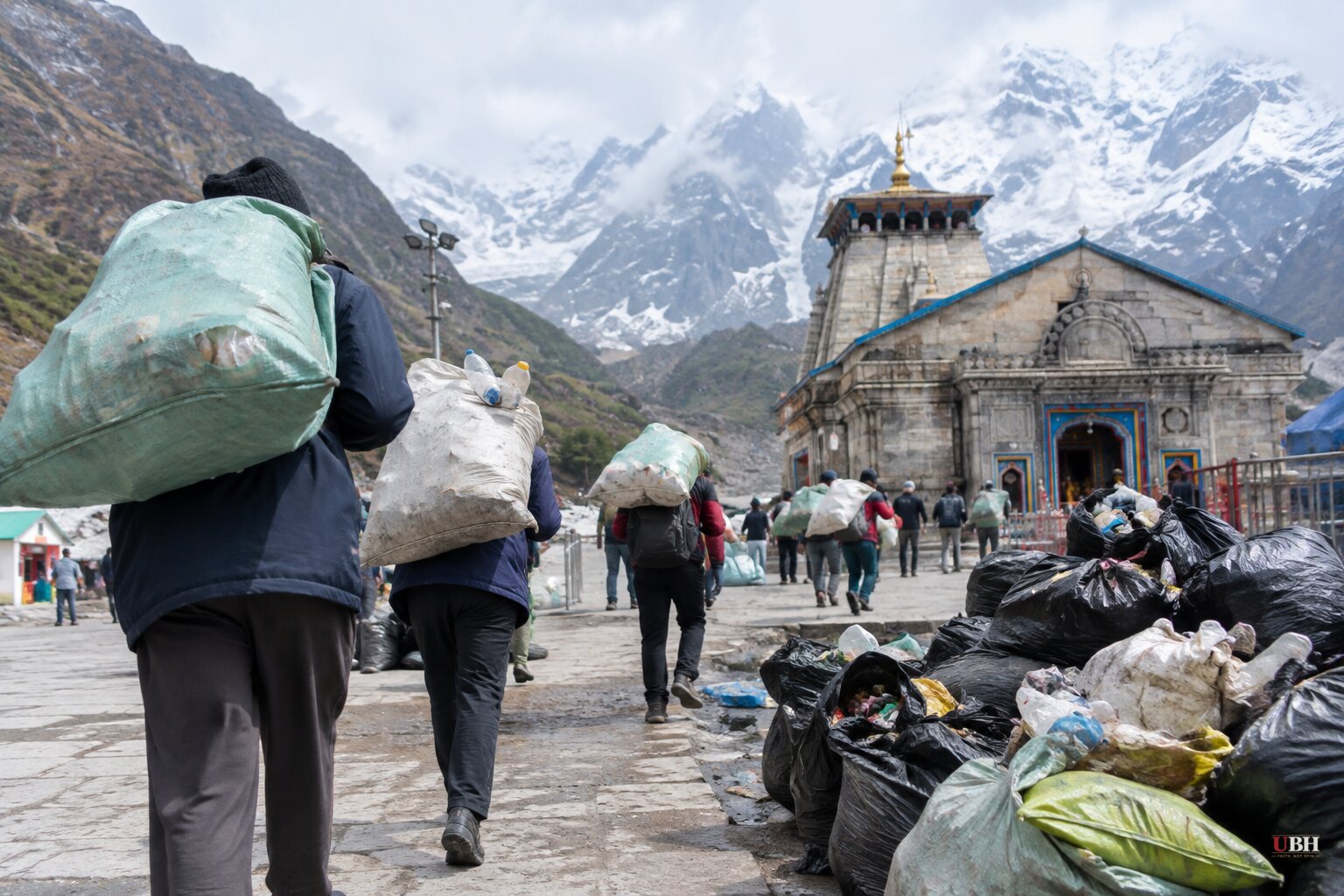 Kedarnath Pilgrims Carry Down 12 Tonnes of Trash by Hand as Shrine's Waste Output Nearly Triples
