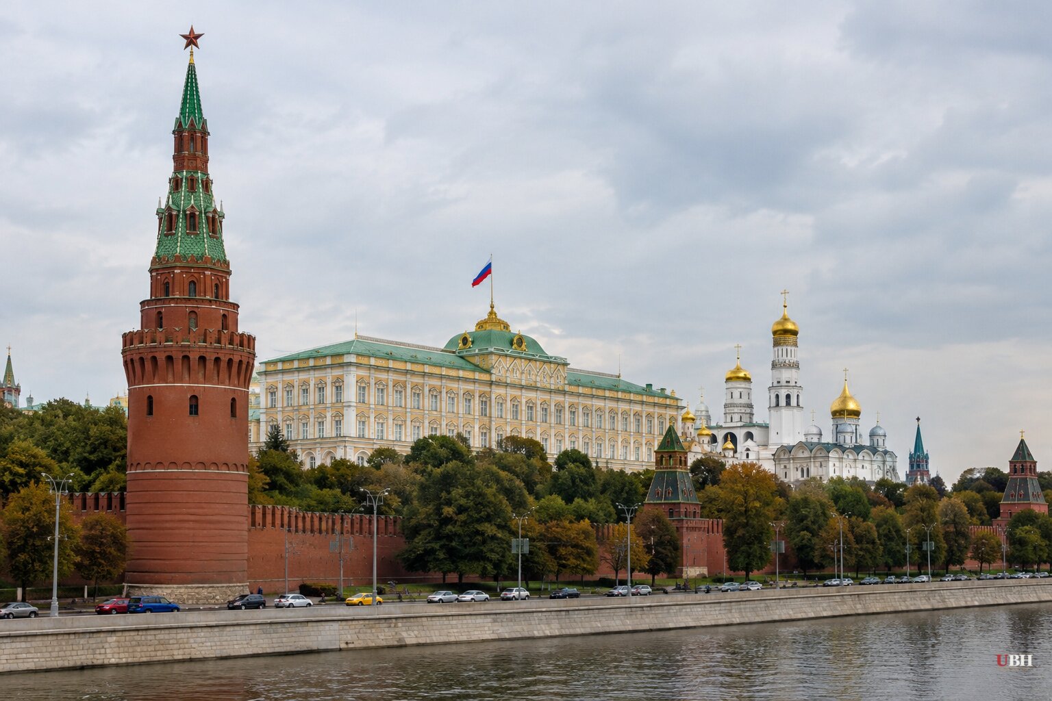 Kremlin Says Ukraine Deal Is 'Theoretically Possible' but Demands 'Necessary Decisions' From Kyiv