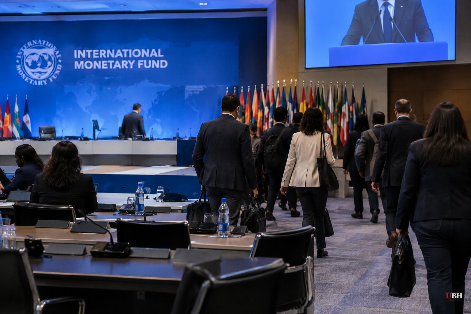 Nearly Half of IMF Steering Committee Delegates Walk Out as Russian Finance Minister Speaks in Bangkok