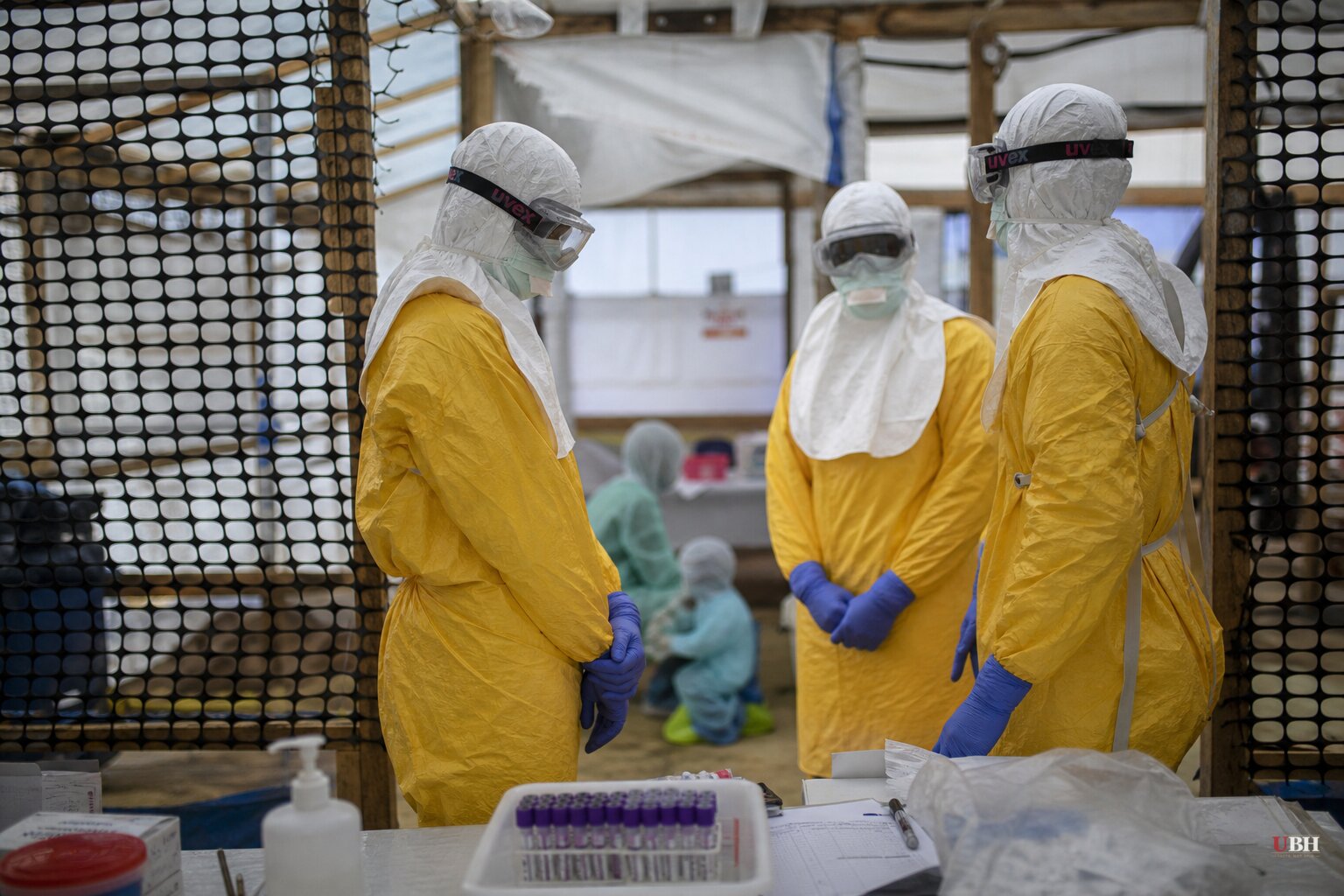 Nepal Flood Death Toll Passes 900 as DRC's Ebola Outbreak Becomes Deadliest on Record