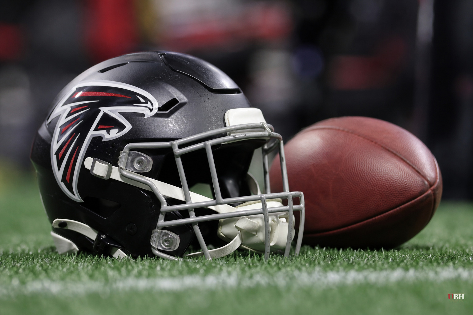 NFL Suspends Falcons Edge James Pearce Jr. Eight Games Over February Domestic Violence Arrest