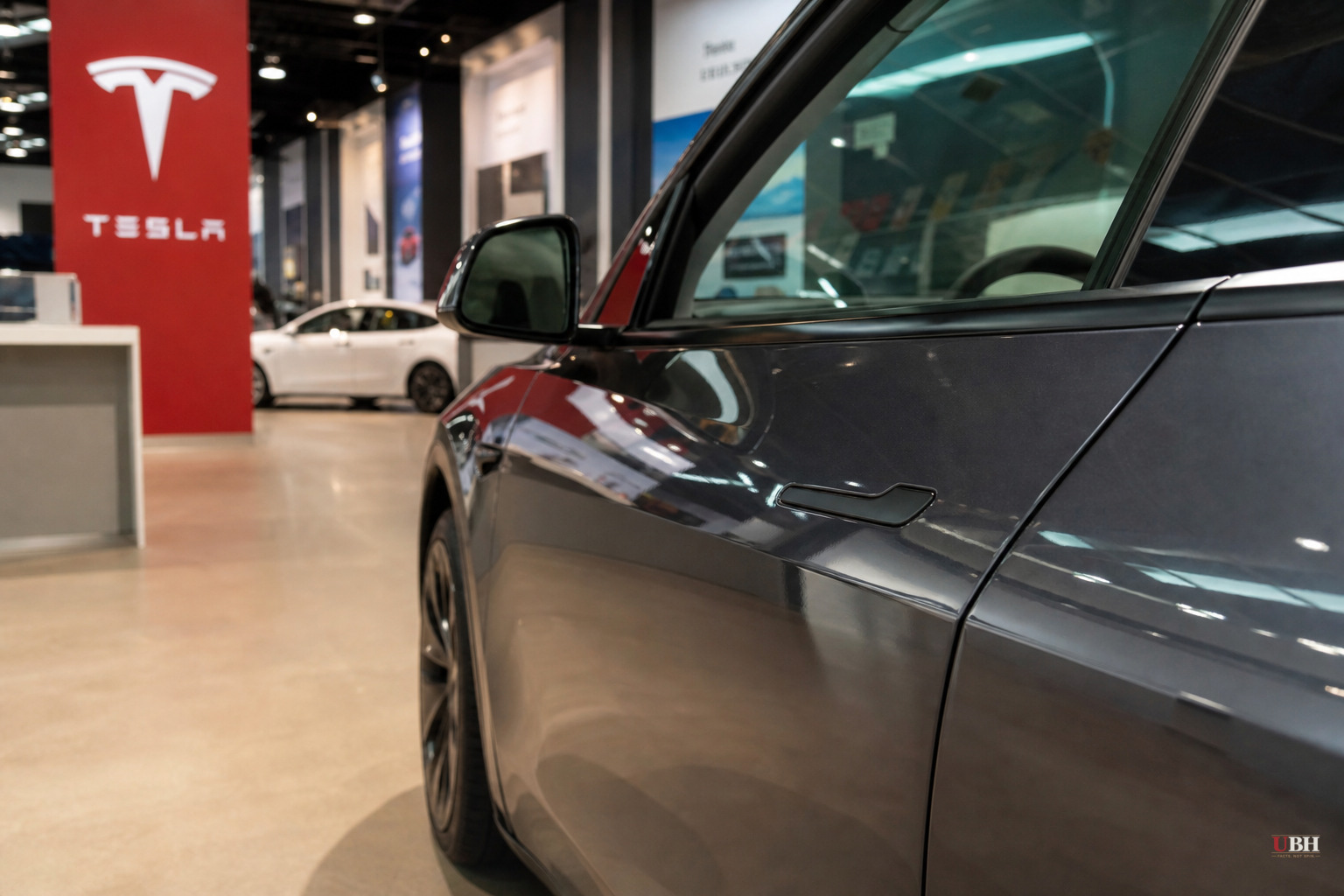 NHTSA Opens Door-Handle Rulemaking After 15 Deaths Tied to Tesla's Flush Handles
