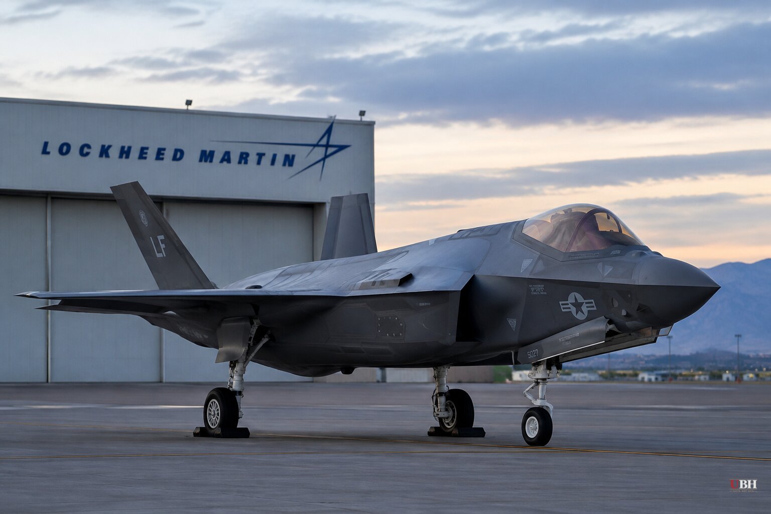 Pentagon and Lockheed announce 10-year F-35 framework for 850 jets, with no price and no contract yet
