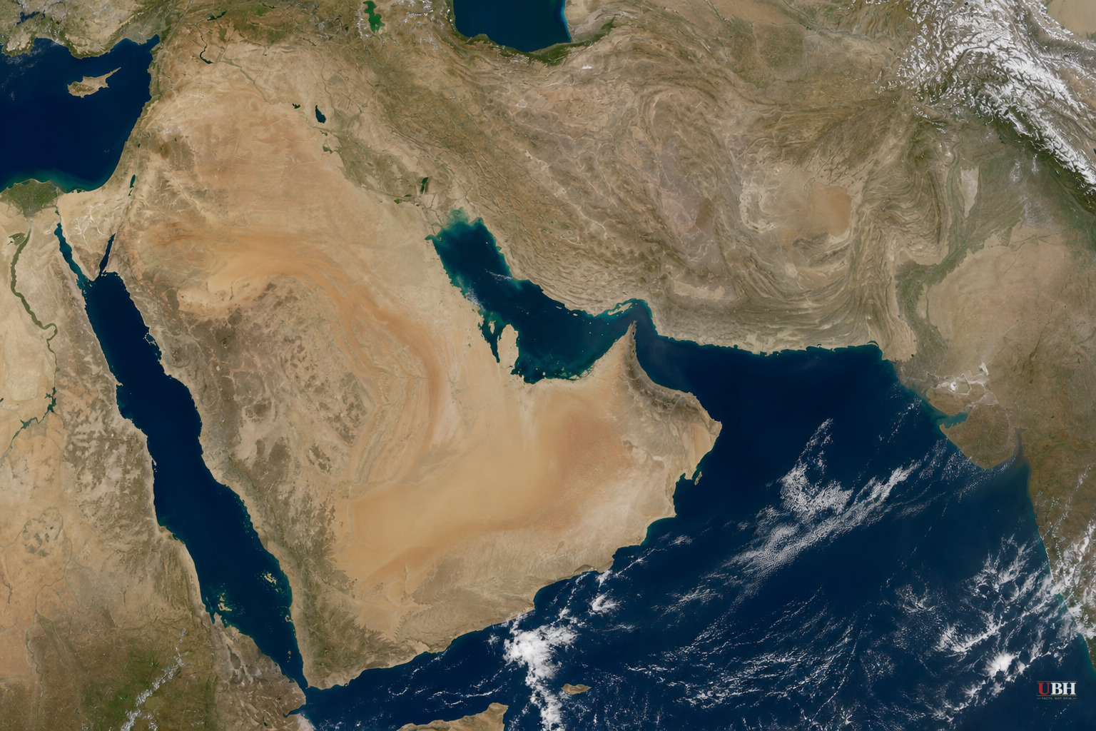Pentagon Weighs Pulling Back Gulf Troops After Months of Iranian Strikes, While Iran Threatens Energy Infrastructure