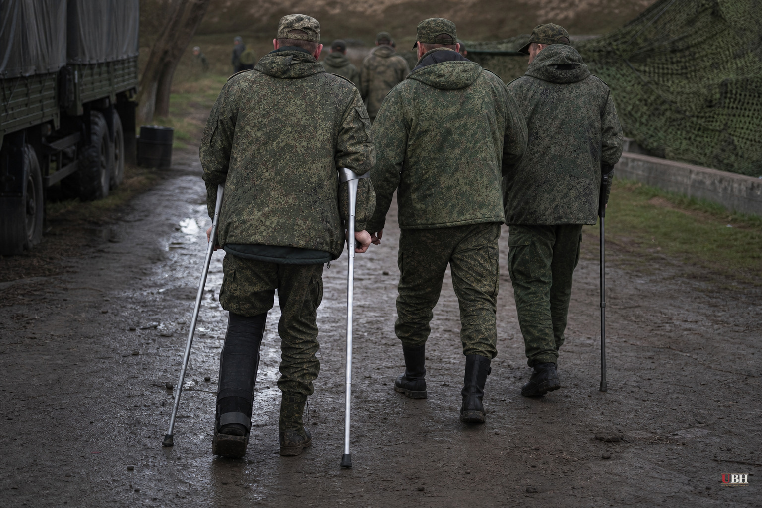 Reports Show Russia Sending Wounded and Disabled Soldiers Back Into Combat as Manpower Runs Thin