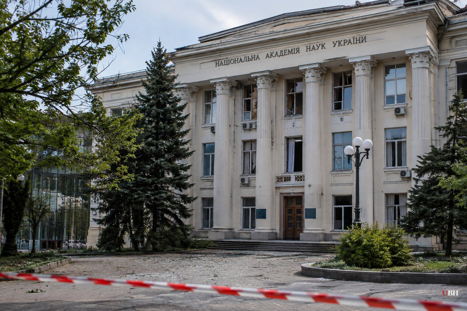 Russian Daytime Drone Strikes Hit Kyiv Science Academy and Hospital, Killing at Least 7 Nationwide Monday