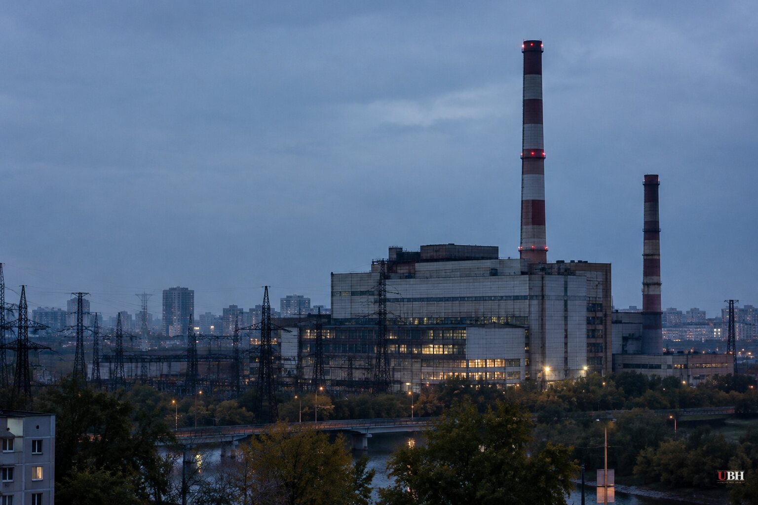 Russian Missile Hits Kyiv Power Plant With No Early Warning, Zelensky Says; Trump Says U.S. Still Sharing Intel