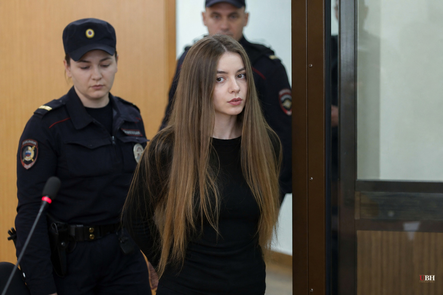 Russian OnlyFans Model Gets Suspended Sentence, $60,000 Fine and 3-Year Internet Ban in Moscow Porn Case