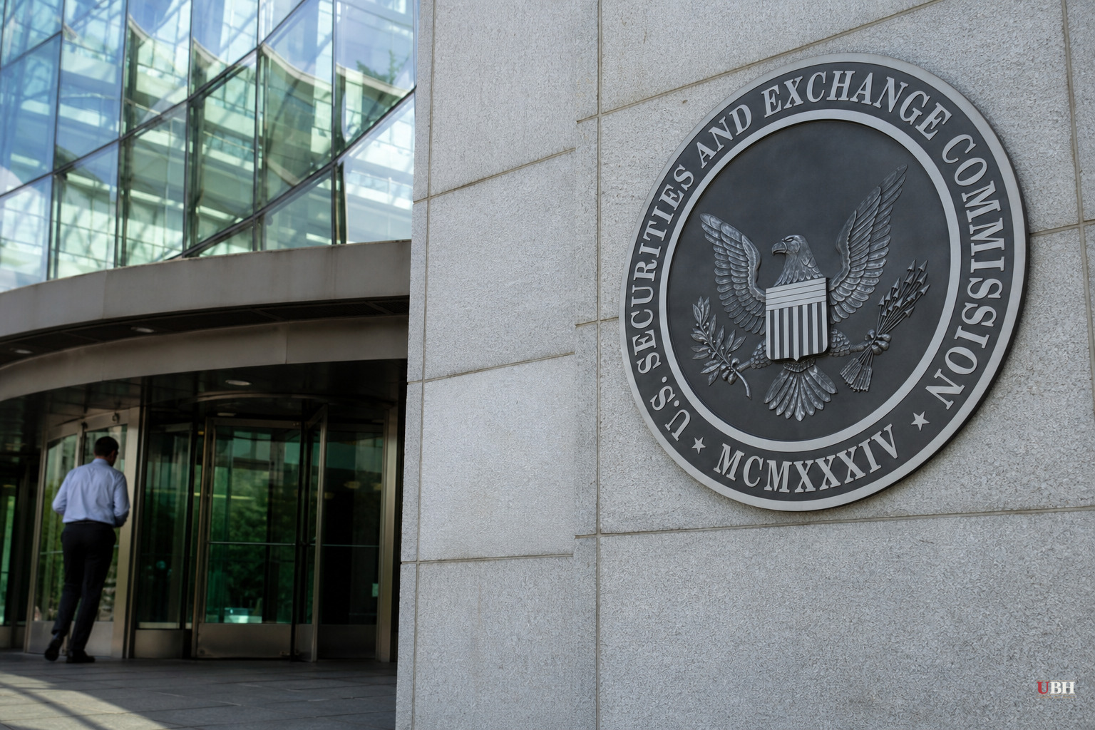 SEC Charges Former Bank of America Banker Satsky, Alleges He Tipped Friend to $18.5 Million Insider Trading Profit