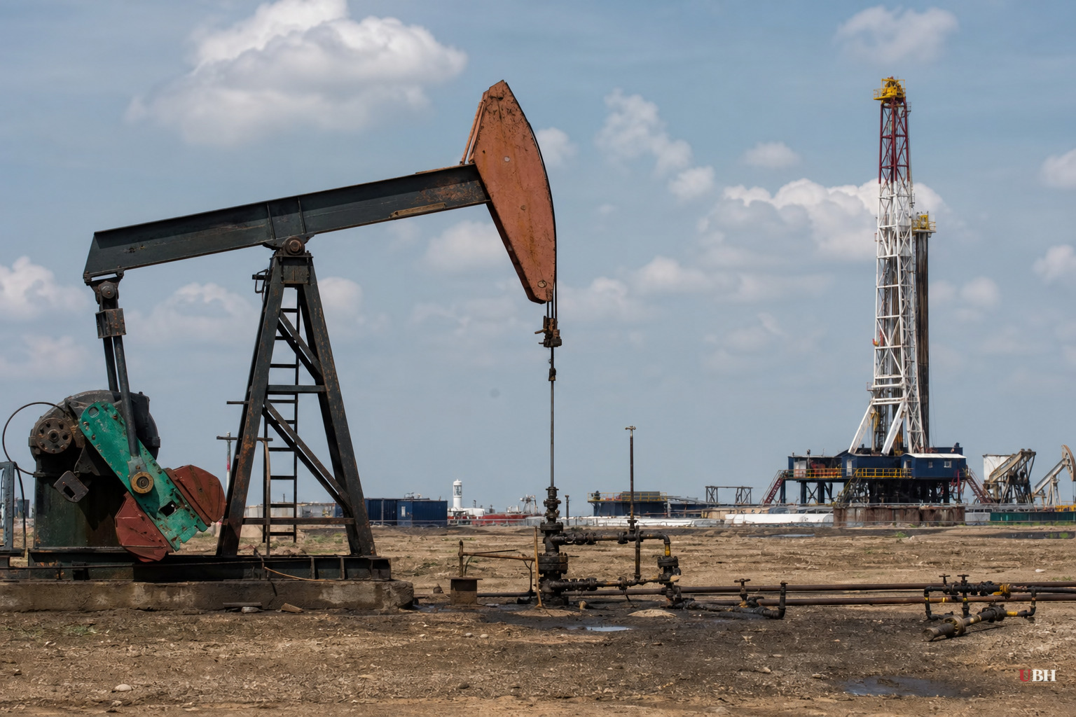 Seven Months After Maduro's Ouster, Big Oil Still Isn't Writing Checks in Venezuela