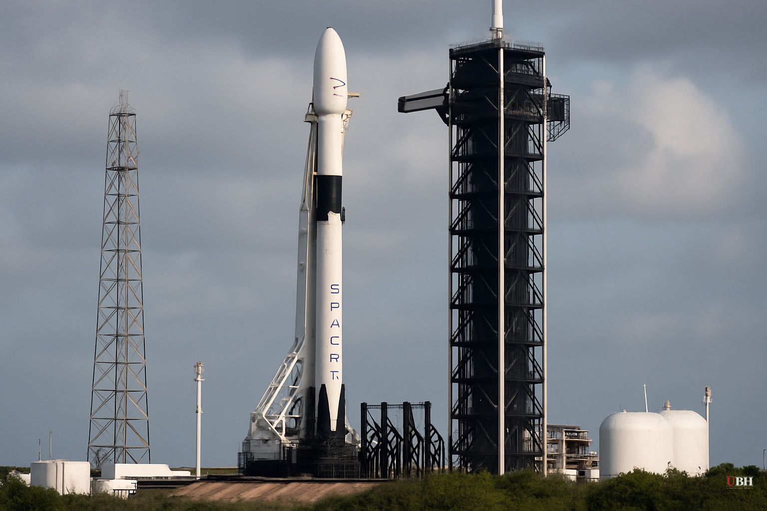 SpaceX IPO Demand Hits $250 Billion as Pricing Approaches Thursday — Nearly 4x Oversubscribed, But the Fine Print Matters