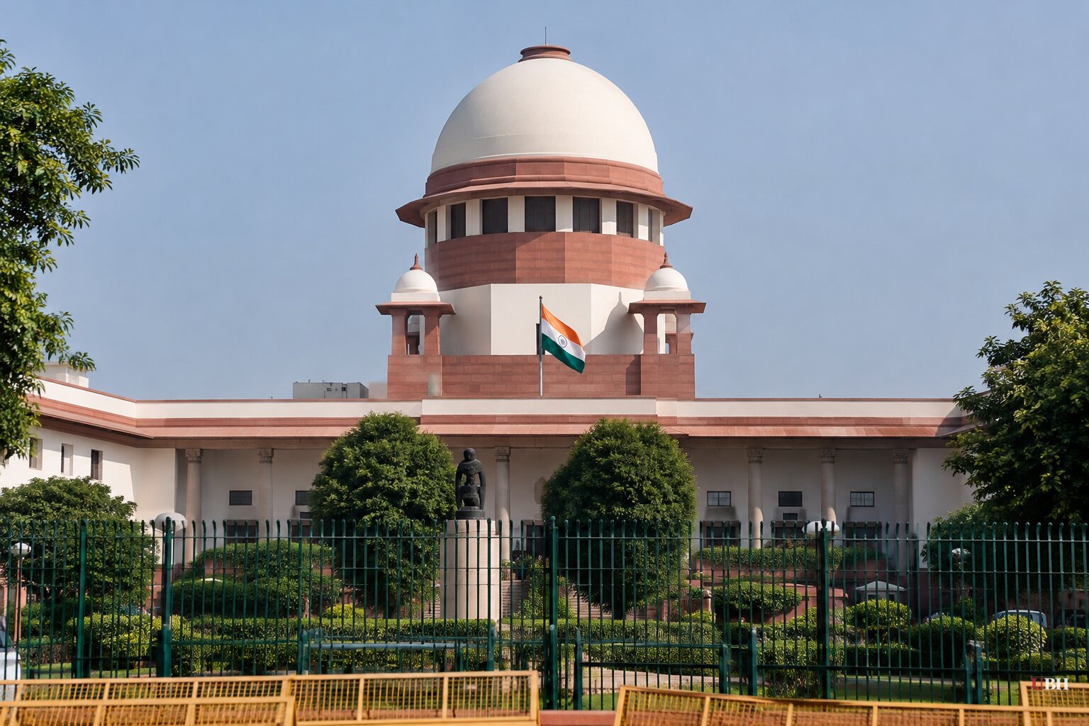 Supreme Court Gives Petitioners 10 Days to Answer Election Commission Denial of Unilateral Voter-Roll Decisions