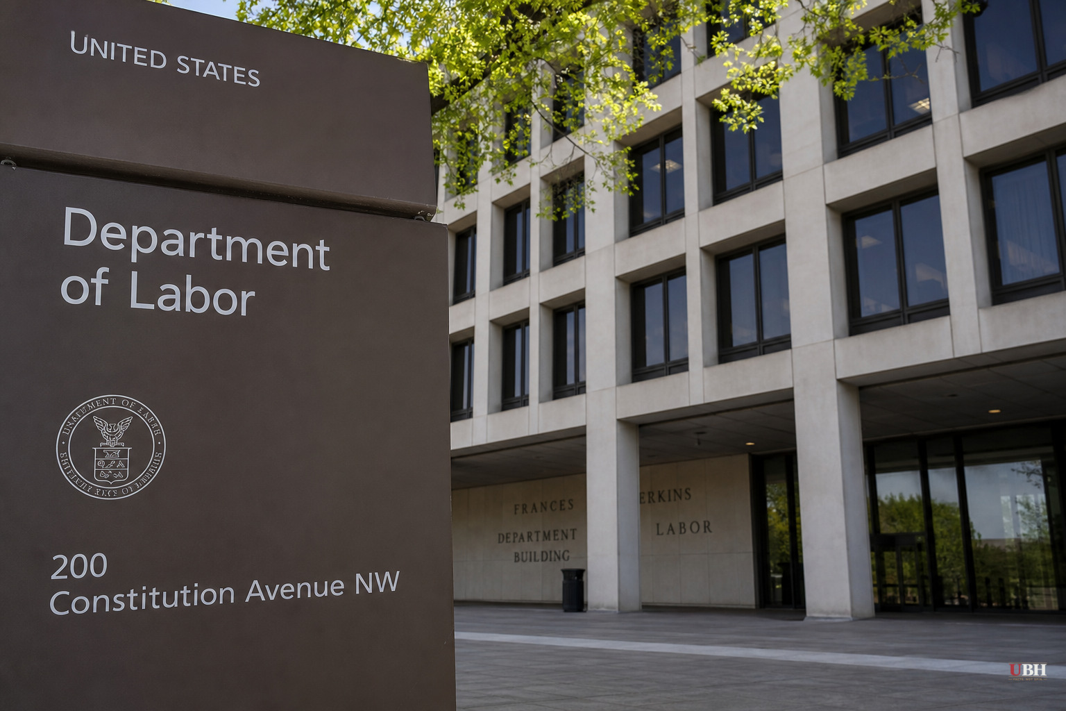 The Government's Favorite Jobs Survey Has a Two-Thirds Non-Response Problem