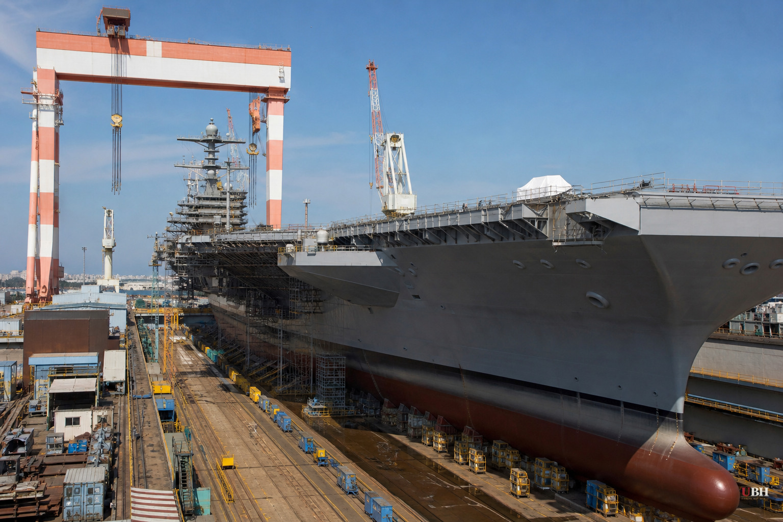 Trump Signs Order Letting Foreign Shipyards Build Navy Ships, Kills EMALS on Next Aircraft Carrier