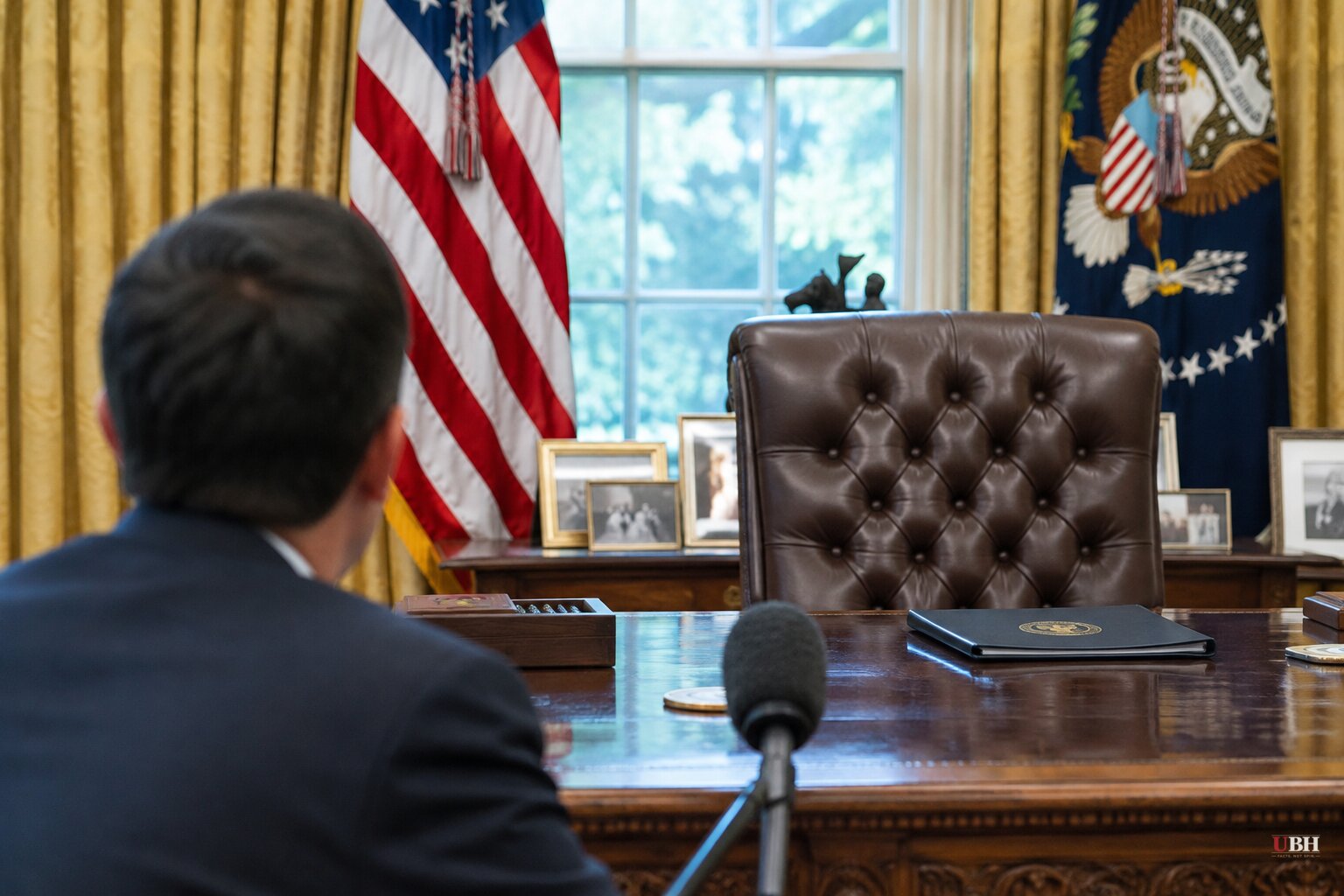 Trump Tells Independent Reporter 'You Better Be Careful,' Asks 'Are You a Sick Person?' at Fraud-Program Event