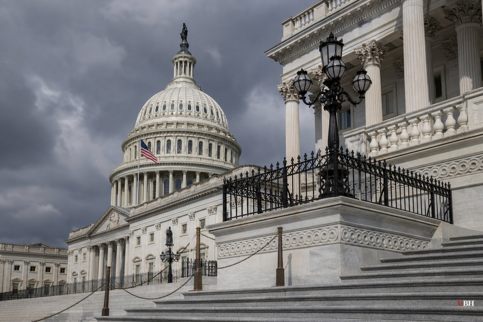 Trump Threatens 'Crushing' New Iran Sanctions as War Hits Six Months and GOP Senators Break Ranks Before Midterms