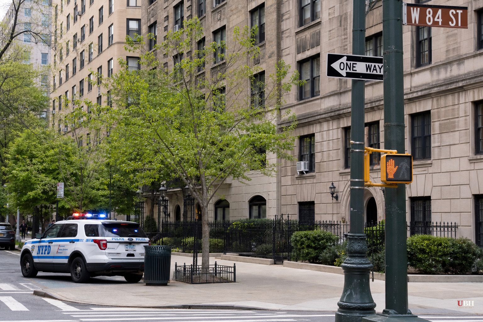 Two Men Stabbed on Upper West Side in Suspected Antisemitic Attack, Mamdani Response Draws Criticism