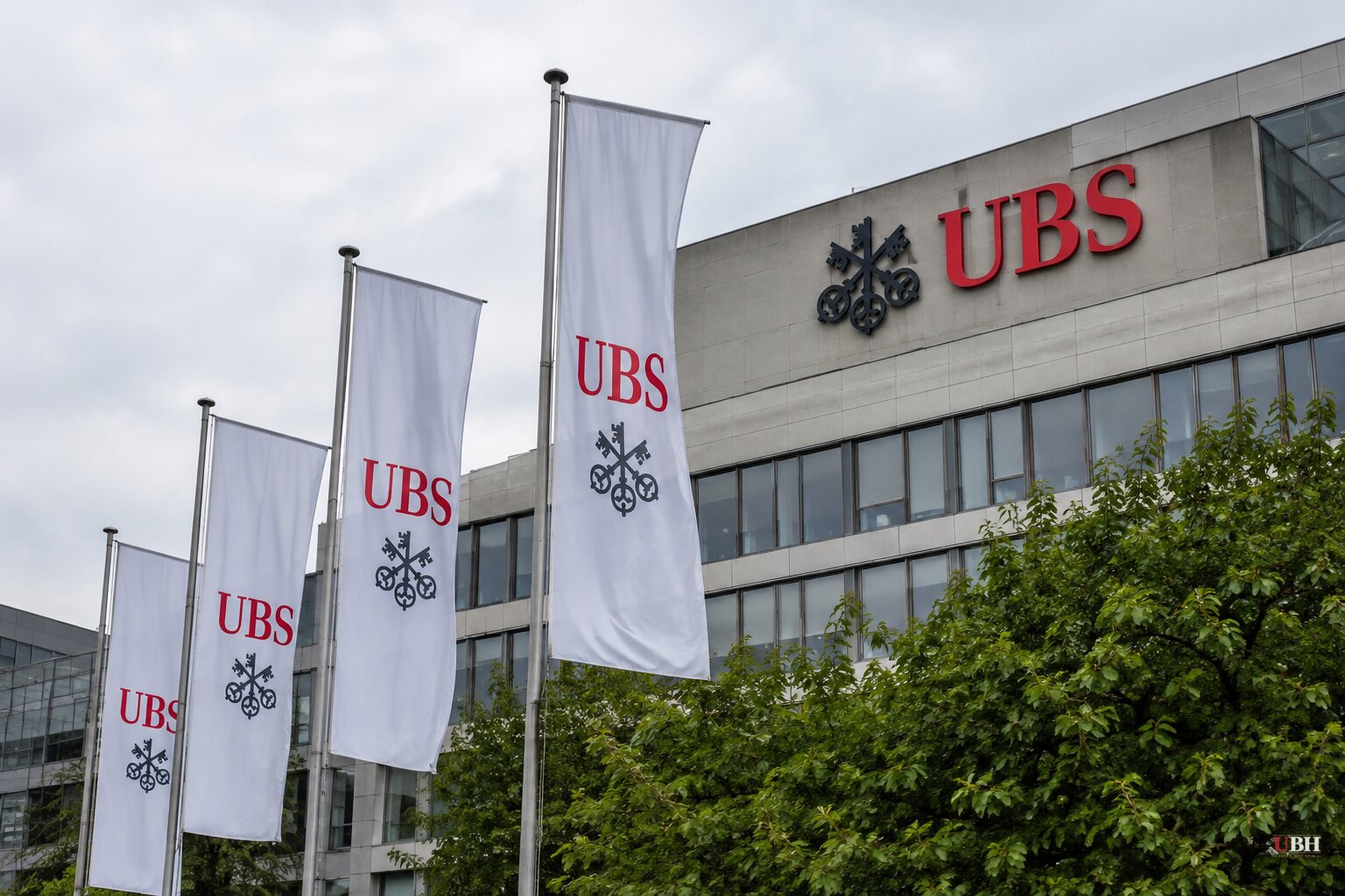 UBS Weighs Moving Headquarters Out of Switzerland if Capital Rules Tighten, WSJ Reports