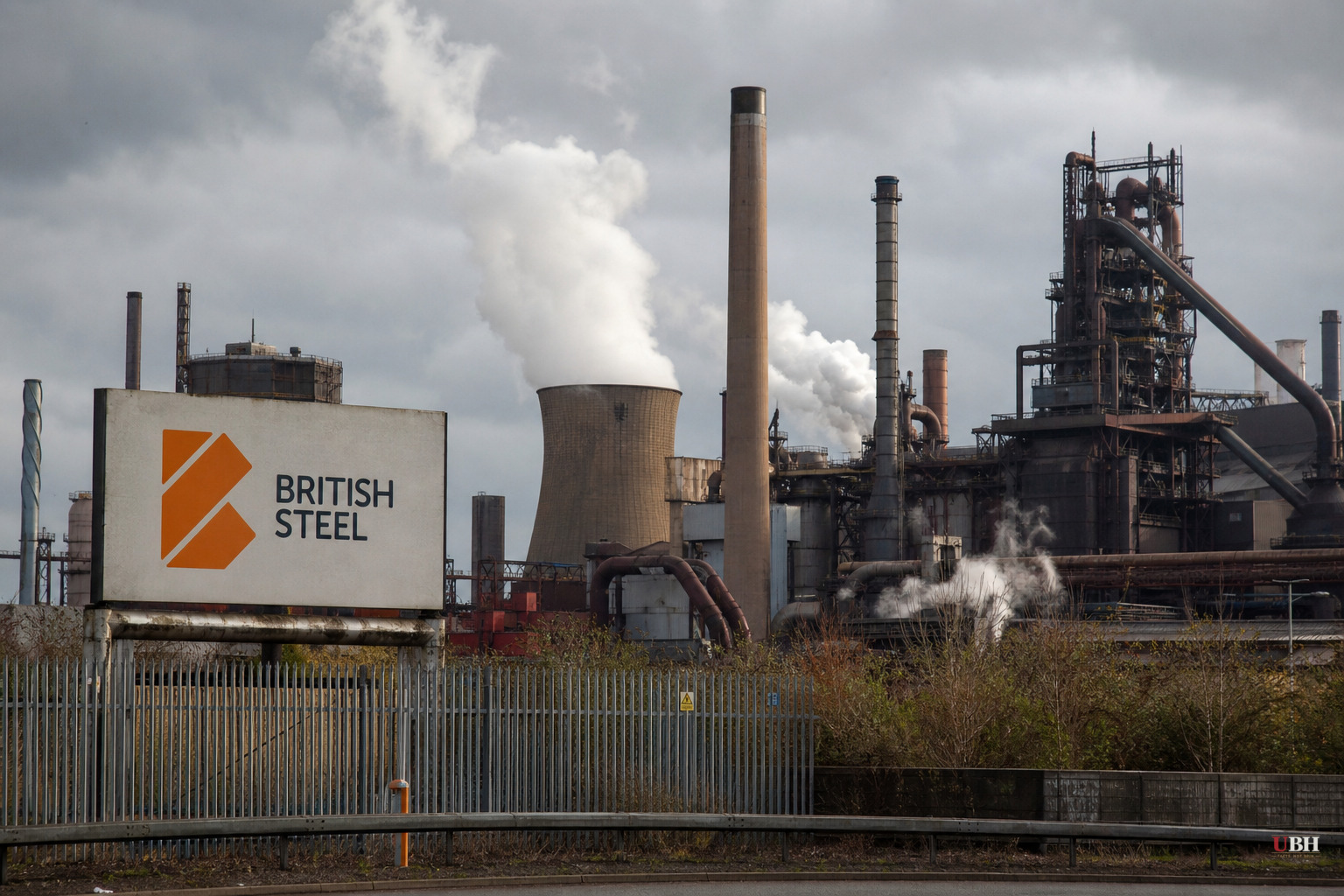 U.K. Nationalizes Chinese-Owned British Steel to Protect Steelmaking Capacity